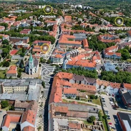 Costa Apartman *