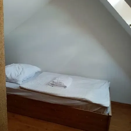 Costa Apartman * Kaposvar